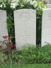 Bethune Town Cemetery - Madden, J