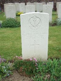 Bethune Town Cemetery - Mahony, Frederick Henry