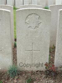 Bethune Town Cemetery - Mann, Joseph