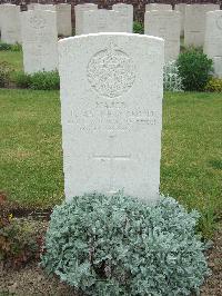 Bethune Town Cemetery - Manners-Smith, Frederick