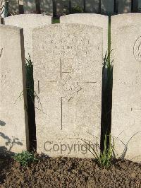 Bethune Town Cemetery - Marshall, James Richard