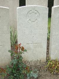 Bethune Town Cemetery - Martin, Theodore Leonard