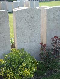 Bethune Town Cemetery - Mayor, S G