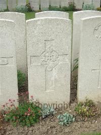 Bethune Town Cemetery - McDermott, Thomas