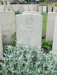 Bethune Town Cemetery - McDonald, G J
