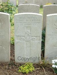 Bethune Town Cemetery - McGeehan, Condy