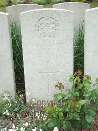 Bethune Town Cemetery - McGrath, Michal
