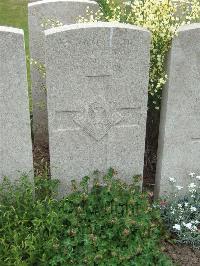 Bethune Town Cemetery - McGuire, H