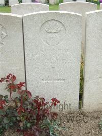 Bethune Town Cemetery - McLoughlin, W