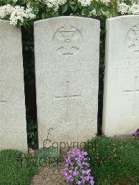 Bethune Town Cemetery - Medcraft, Albert Edward
