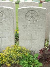 Bethune Town Cemetery - Meehan, Patrick