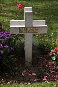Bethune Town Cemetery - Menan, Julien