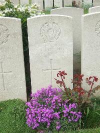 Bethune Town Cemetery - Middleton, J J