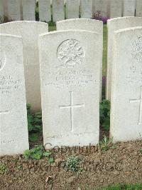 Bethune Town Cemetery - Middleton, John Edmund