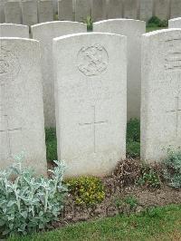 Bethune Town Cemetery - Miles, F A
