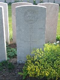 Bethune Town Cemetery - Mitchell, George Henry