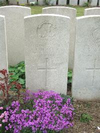 Bethune Town Cemetery - Mitchell, Joseph