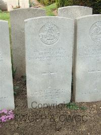 Bethune Town Cemetery - Montgomery, H