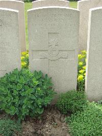 Bethune Town Cemetery - Moran, P