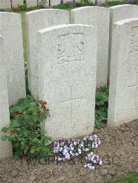 Bethune Town Cemetery - Morris, Albert