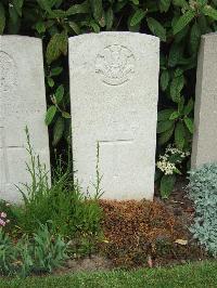 Bethune Town Cemetery - Morris, Samuel