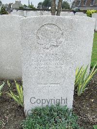 Bethune Town Cemetery - Morrison, T E