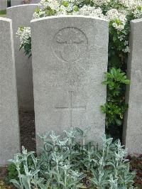 Bethune Town Cemetery - Murray, P