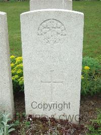 Bethune Town Cemetery - Newell, Charles Edward