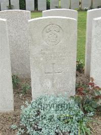 Bethune Town Cemetery - Nobes, Joseph Thomas