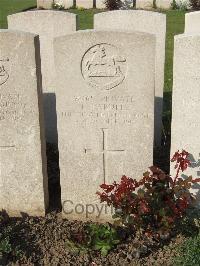 Bethune Town Cemetery - Parnell, T