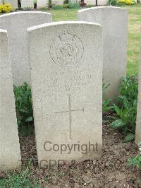 Bethune Town Cemetery - Payne, Herbert