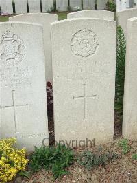 Bethune Town Cemetery - Perkins, James