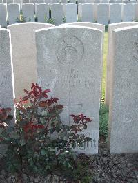 Bethune Town Cemetery - Perrin, George
