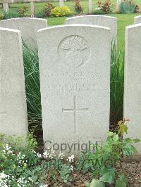 Bethune Town Cemetery - Power, John
