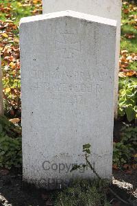 Bethune Town Cemetery - Prams, Johann