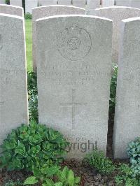 Bethune Town Cemetery - Preston, William Leonard
