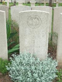 Bethune Town Cemetery - Price, T