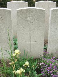 Bethune Town Cemetery - Rainford, Harry