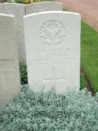 Bethune Town Cemetery - Rattray, A