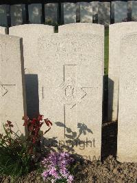 Bethune Town Cemetery - Reid, Jim