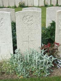 Bethune Town Cemetery - Richmond, Algernon Percy