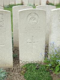 Bethune Town Cemetery - Robinson, Arthur