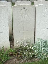 Bethune Town Cemetery - Roddick, George