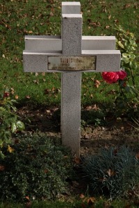 Bethune Town Cemetery - Sagnes, Paul