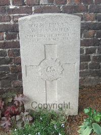 Bethune Town Cemetery - Samuels, W J