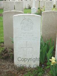 Bethune Town Cemetery - Shaw, Charles Athelstan