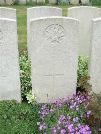 Bethune Town Cemetery - Shelton, George William