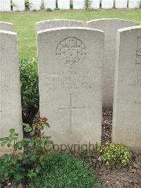 Bethune Town Cemetery - Sherrington, Robert Joseph