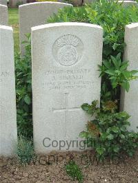 Bethune Town Cemetery - Sibbald, J