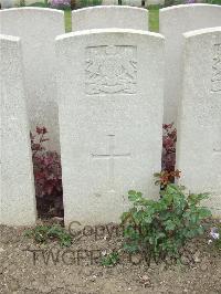 Bethune Town Cemetery - Simms, Joseph